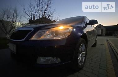 Універсал Skoda Octavia 2011 в 