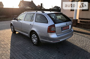 Універсал Skoda Octavia 2010 в 