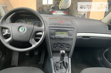 Седан Skoda Octavia 2006 в 