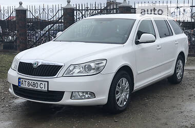 Универсал Skoda Octavia 2012 в 