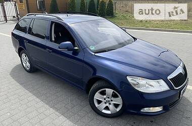 Універсал Skoda Octavia 2010 в 