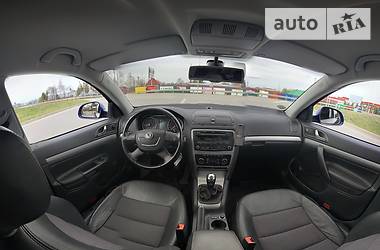 Універсал Skoda Octavia 2010 в 