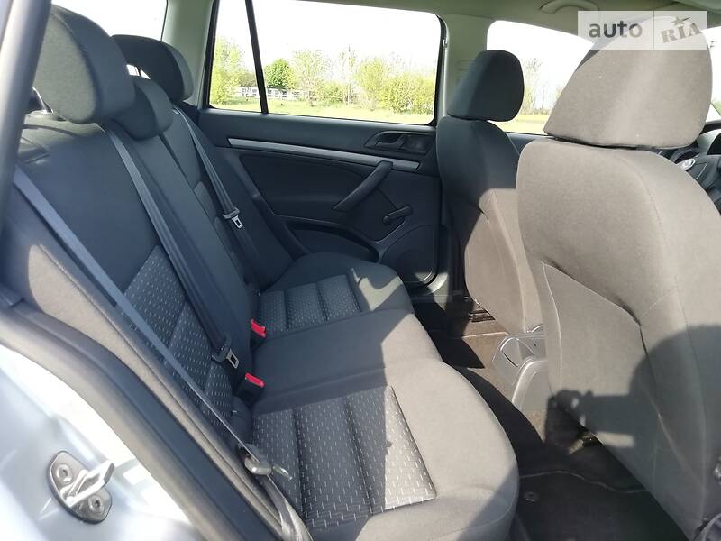 Універсал Skoda Octavia 2011 в Лубнах