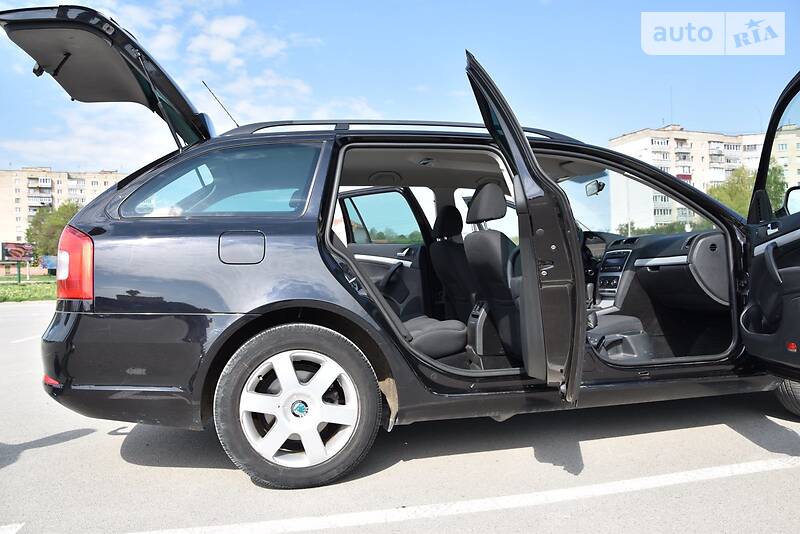 Універсал Skoda Octavia 2010 в Кам'янець-Подільському