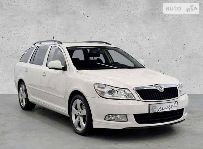 Універсал Skoda Octavia 2013 в 