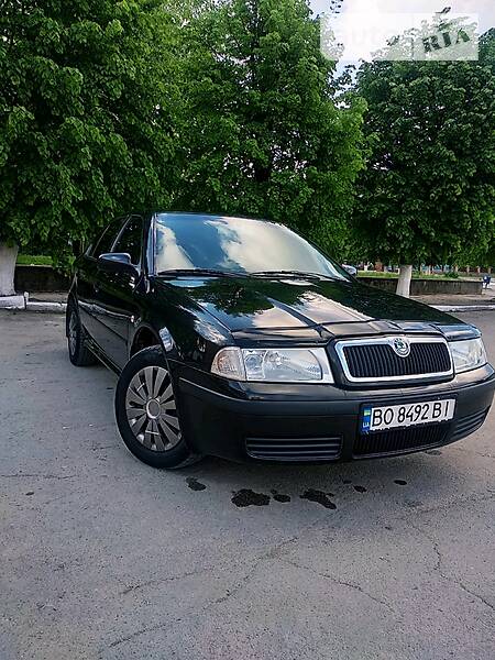 Седан Skoda Octavia 2006 в Теофіполі