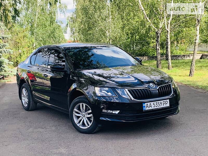 Седан Skoda Octavia 2019 в Києві