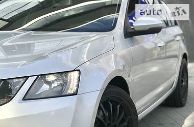 Универсал Skoda Octavia 2017 в Ужгороде