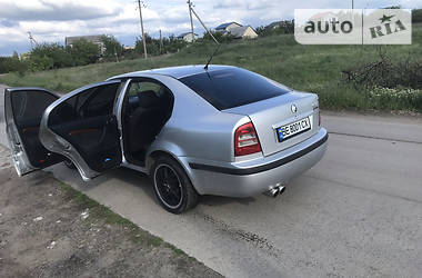 Седан Skoda Octavia 2002 в Первомайске