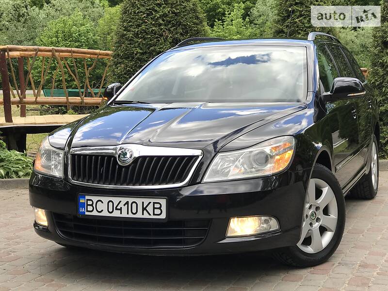 Универсал Skoda Octavia 2009 в Дрогобыче