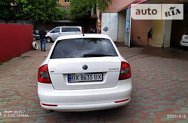 Седан Skoda Octavia 2011 в Хмельницком