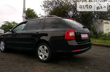 Універсал Skoda Octavia 2010 в 