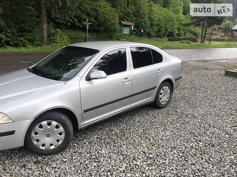 Седан Skoda Octavia 2005 в Міжгір'ї