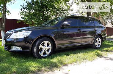 Універсал Skoda Octavia 2012 в 