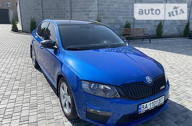 Лифтбек Skoda Octavia 2015 в Кропивницком