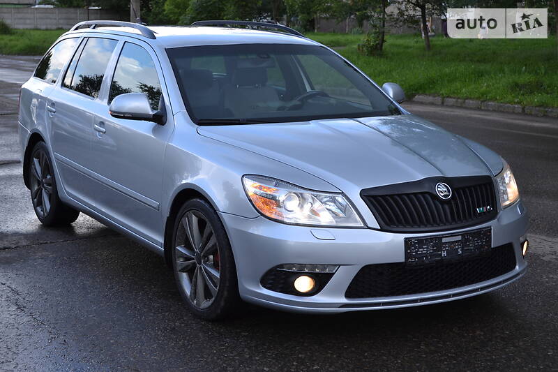 Універсал Skoda Octavia 2012 в Калуші