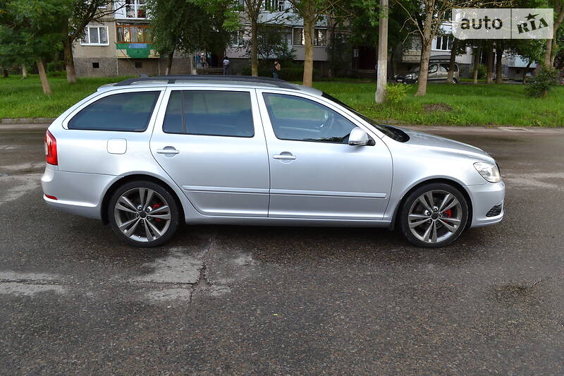 Універсал Skoda Octavia 2012 в Калуші