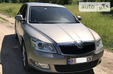 Лифтбек Skoda Octavia 2011 в Полтаве