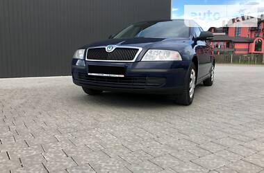 Седан Skoda Octavia 2012 в 