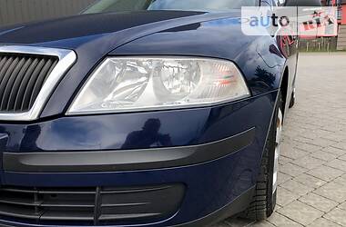 Седан Skoda Octavia 2012 в 