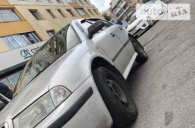 Хэтчбек Skoda Octavia 2001 в Ровно