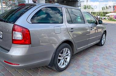 Универсал Skoda Octavia 2010 в Тернополе