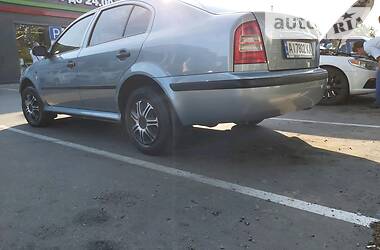 Лифтбек Skoda Octavia 2001 в Борисполе