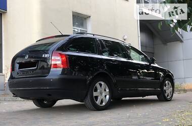 Универсал Skoda Octavia 2008 в Одессе