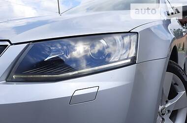 Хетчбек Skoda Octavia 2013 в 