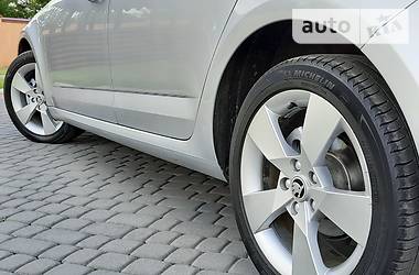 Хетчбек Skoda Octavia 2013 в 