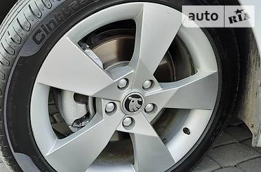 Хетчбек Skoda Octavia 2013 в 