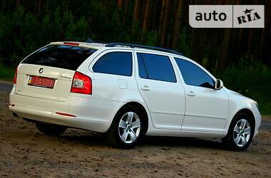 Універсал Skoda Octavia 2011 в 