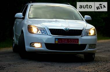 Універсал Skoda Octavia 2011 в 