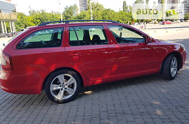 Універсал Skoda Octavia 2009 в Одесі