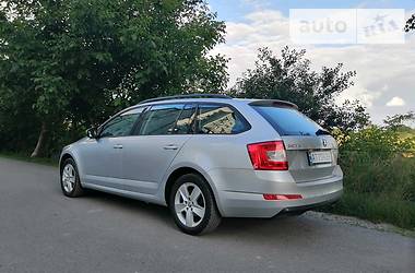 Універсал Skoda Octavia 2013 в 