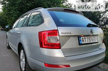 Універсал Skoda Octavia 2013 в 