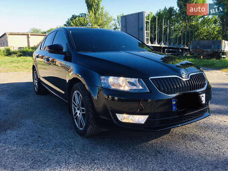 Лифтбек Skoda Octavia 2017 в Ивано-Франковске