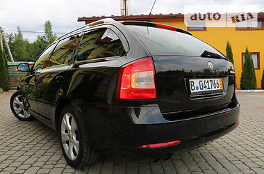 Універсал Skoda Octavia 2011 в 