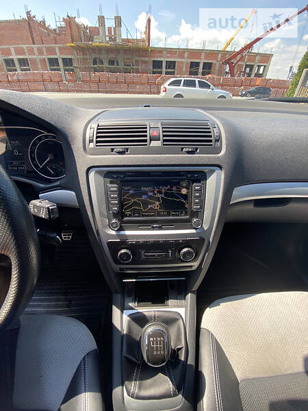 Універсал Skoda Octavia 2011 в Мукачевому