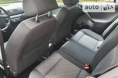 Седан Skoda Octavia 2009 в 