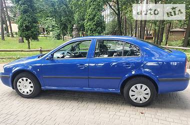 Седан Skoda Octavia 2009 в 