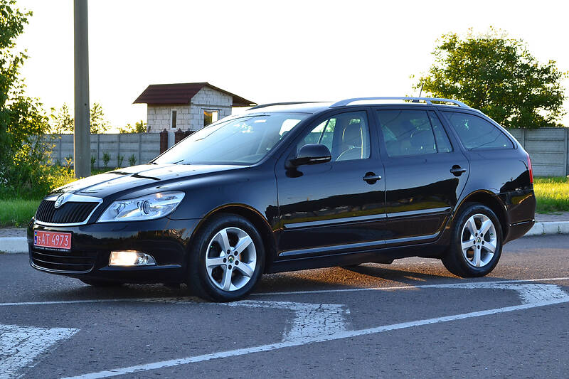 Универсал Skoda Octavia 2012 в Ровно