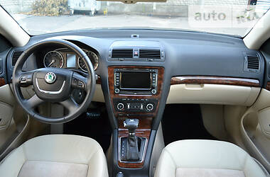 Універсал Skoda Octavia 2012 в 