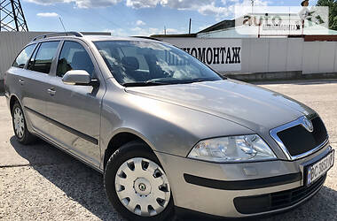 Универсал Skoda Octavia 2007 в Новояворовске