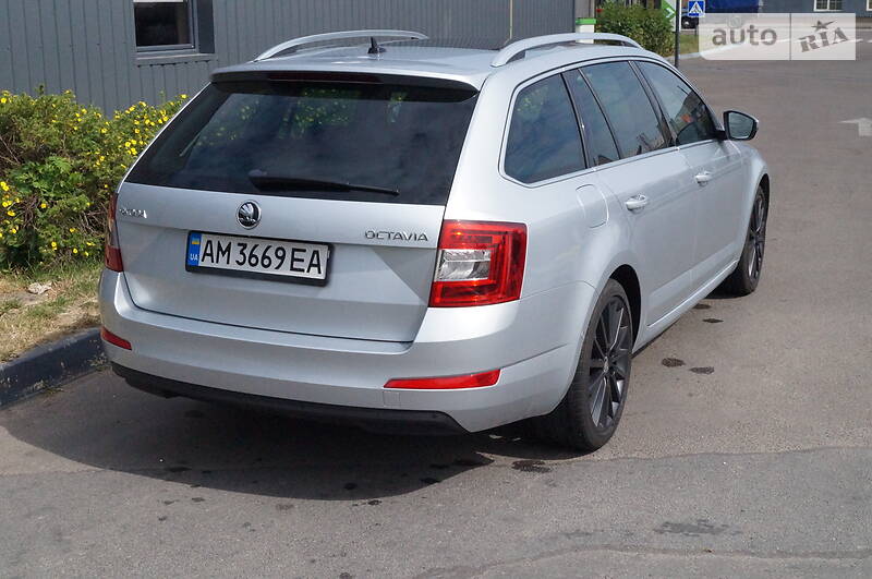 Універсал Skoda Octavia 2015 в Житомирі