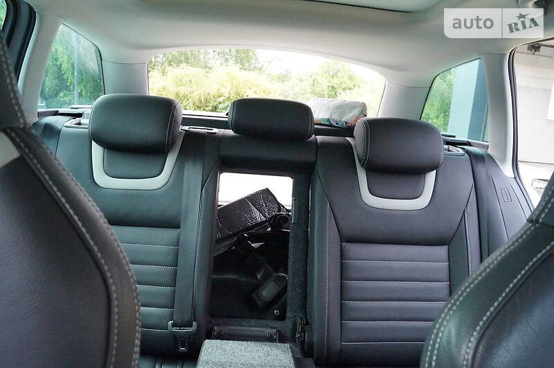 Універсал Skoda Octavia 2015 в Житомирі