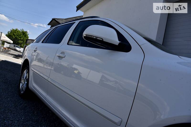Універсал Skoda Octavia 2012 в Дрогобичі