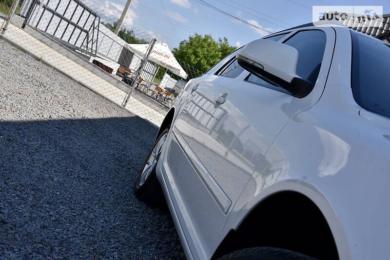 Універсал Skoda Octavia 2012 в Дрогобичі
