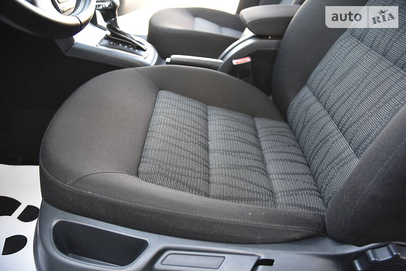 Універсал Skoda Octavia 2012 в Дрогобичі