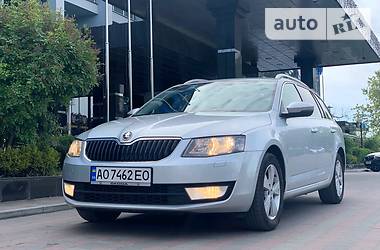 Универсал Skoda Octavia 2015 в Ужгороде